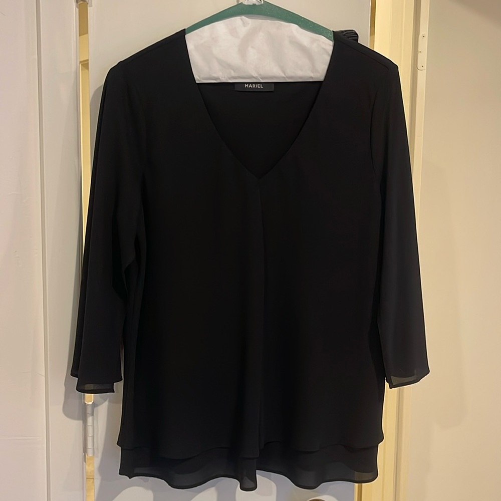 Quarter Sleeve flowy Blouse